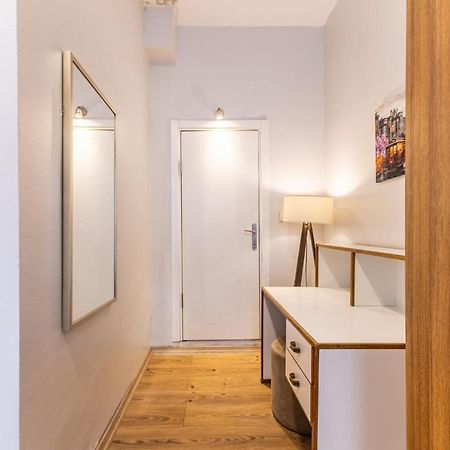 Lovely Flat Near Shore And Trendy Spots In Kadikoy Estambul Exterior foto