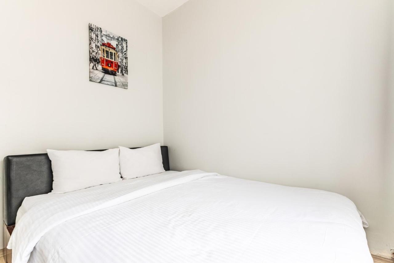 Lovely Flat Near Shore And Trendy Spots In Kadikoy Estambul Exterior foto