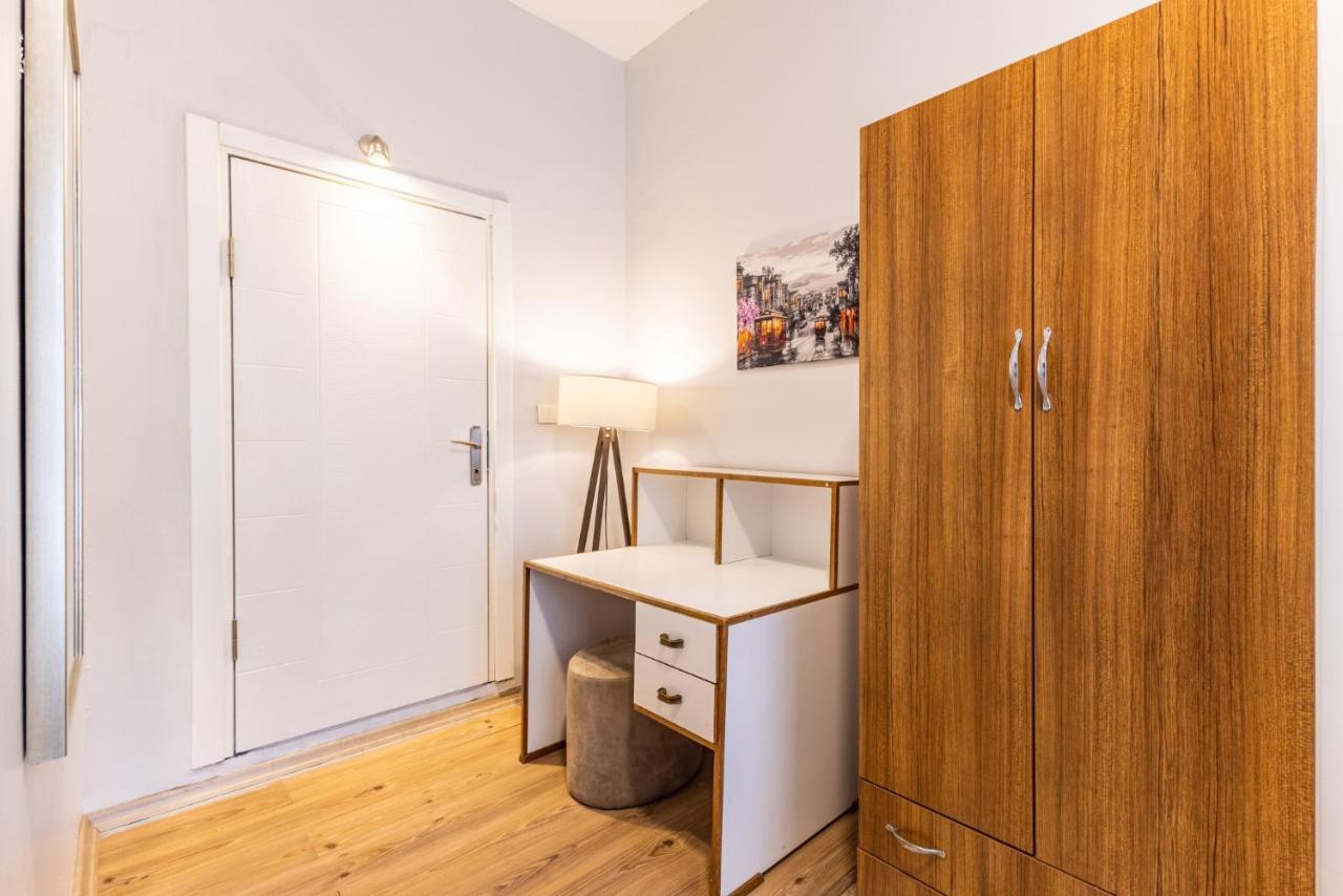 Lovely Flat Near Shore And Trendy Spots In Kadikoy Estambul Exterior foto