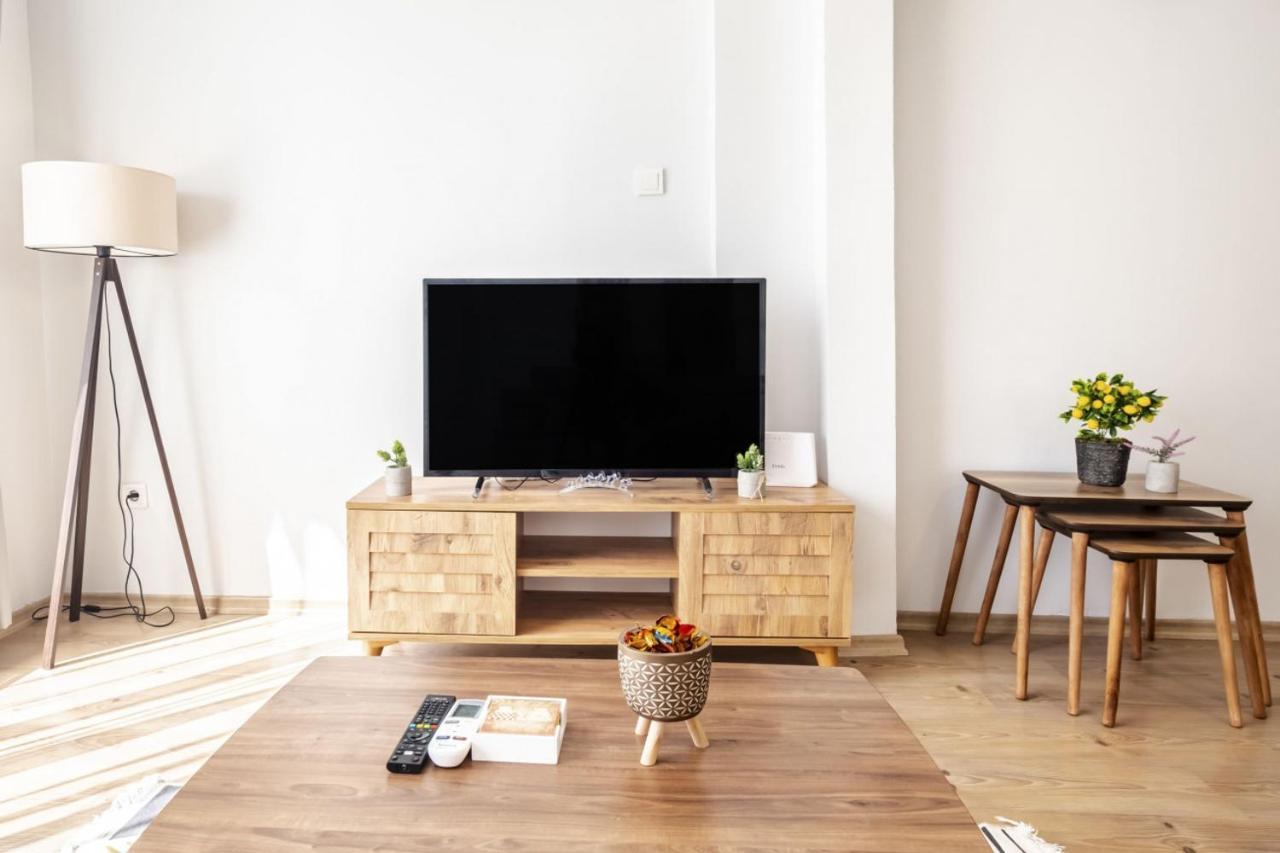 Lovely Flat Near Shore And Trendy Spots In Kadikoy Estambul Exterior foto